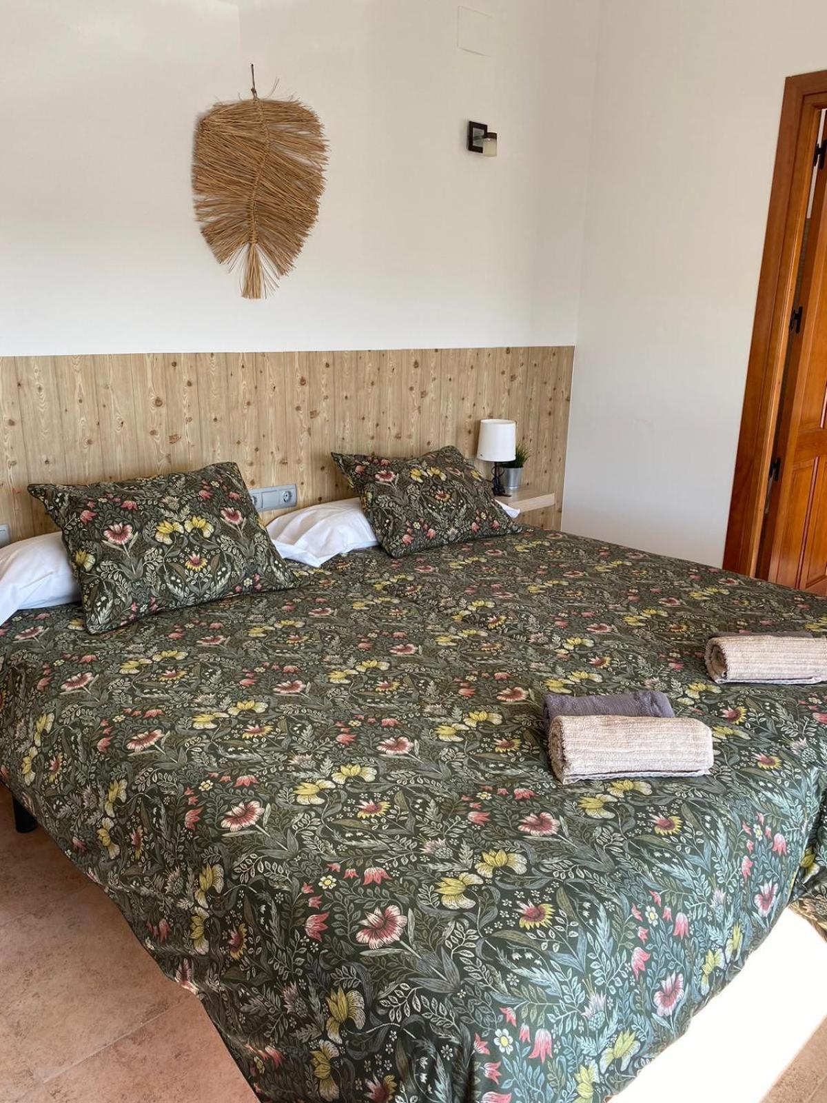 Hostal Espai Mediterrani Пуебла де Вайбона Екстериор снимка